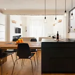 Ta - One Bedroom Luxury Apartment In The Fashion District