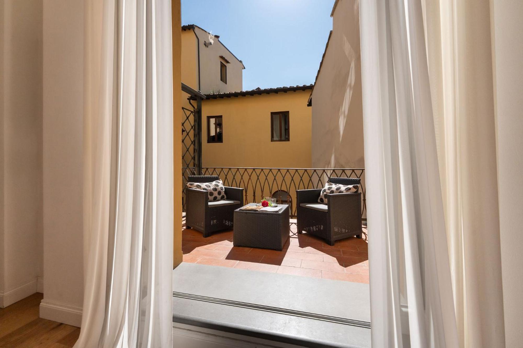Ta - One Bedroom Luxury In The Fashion District * Florencia